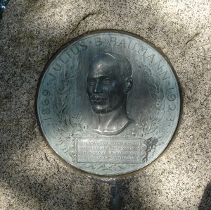 Julius Baumann grave marker